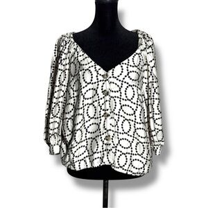 H&M White with Black Circle Print No Collar Button Down Puff 3/4 Sleeve Blouse